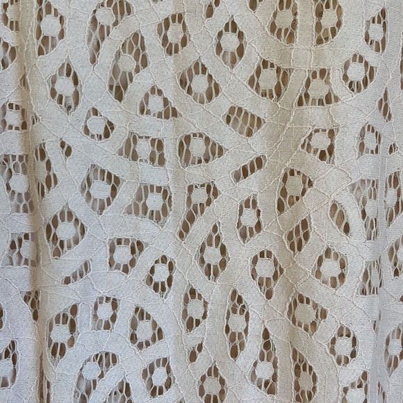 Ann Taylor LOFT Blush Pink Crocheted Short Sleeve Shirt Size L Petite - Picture 2 of 6